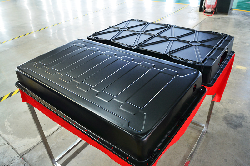 大型儲(chǔ)能上蓋